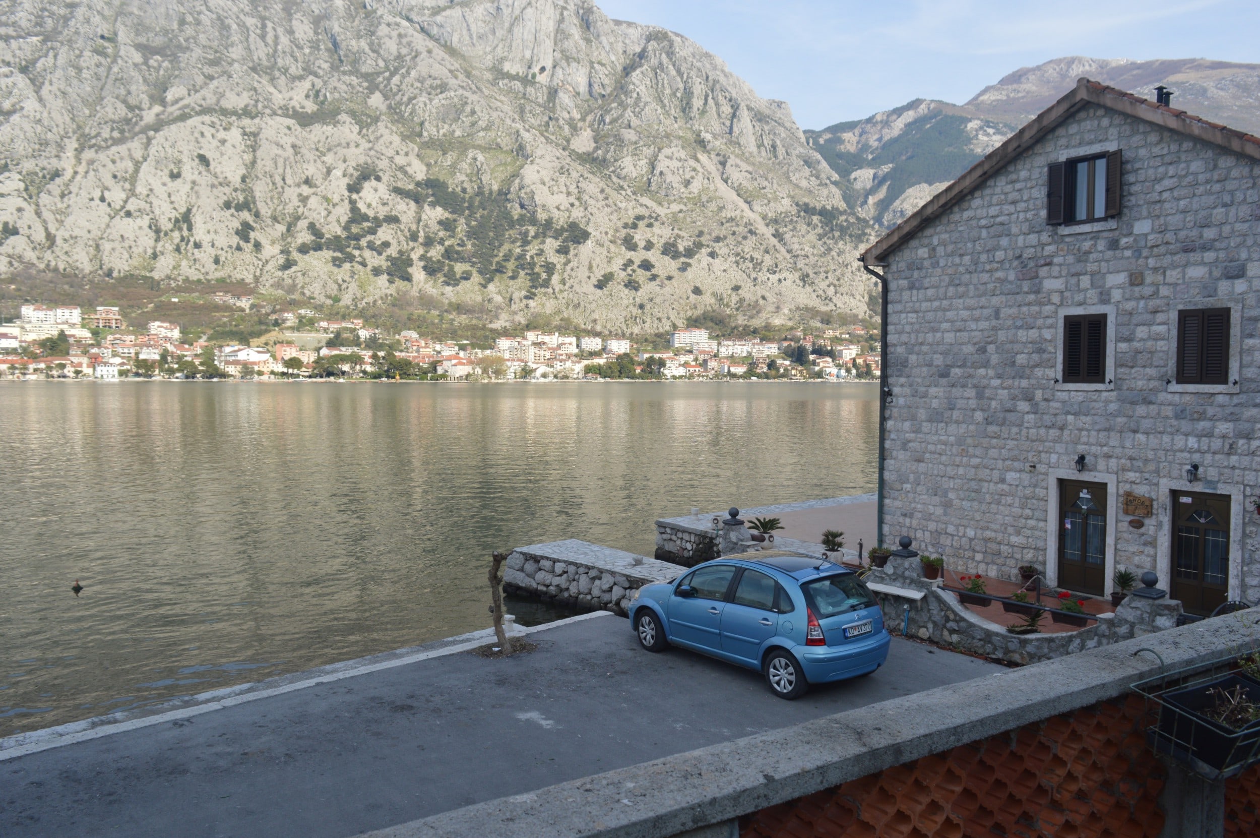 Waterfront stone house in Muo