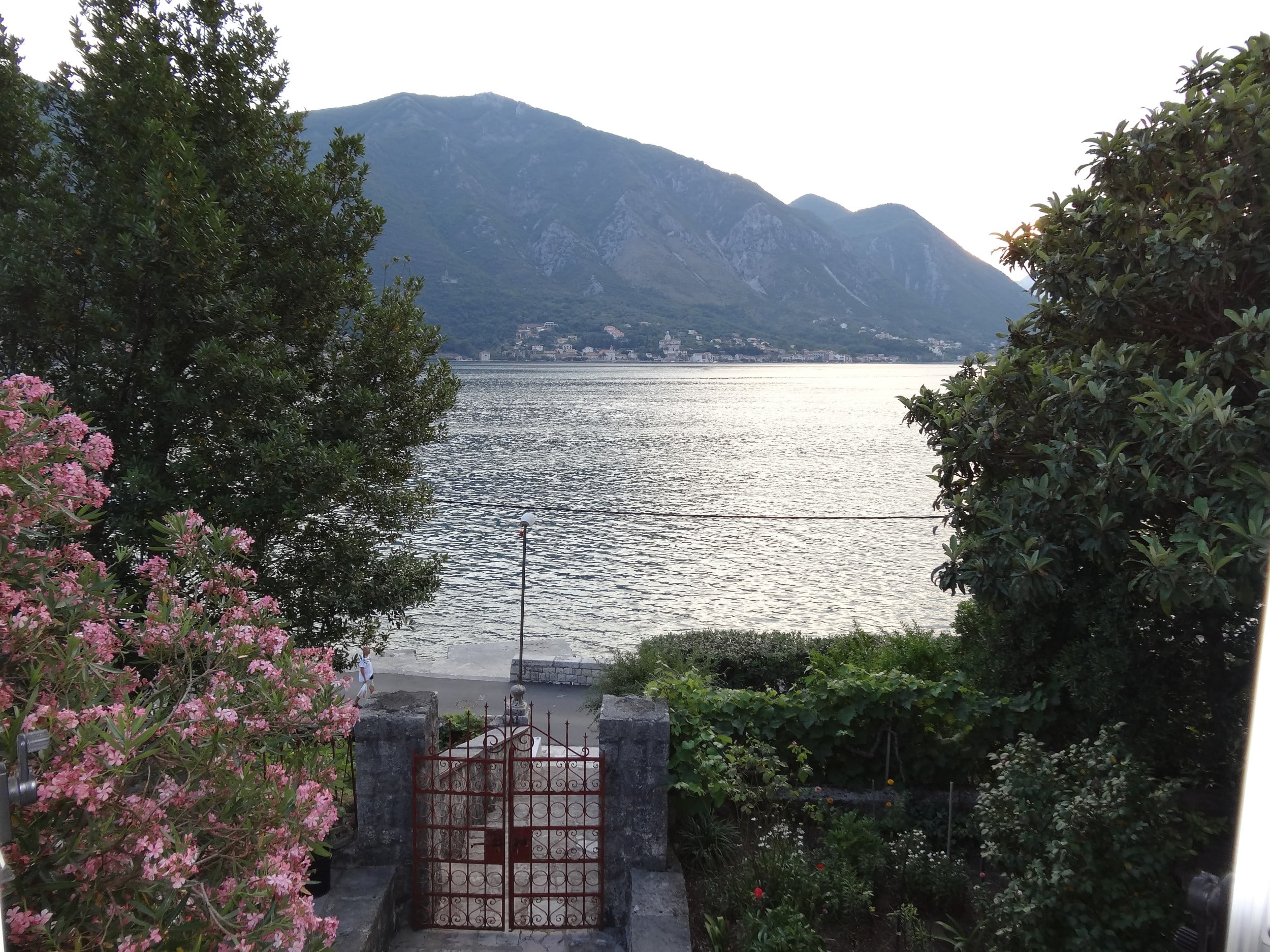 Semi-detached waterfront stone house in Dobrota