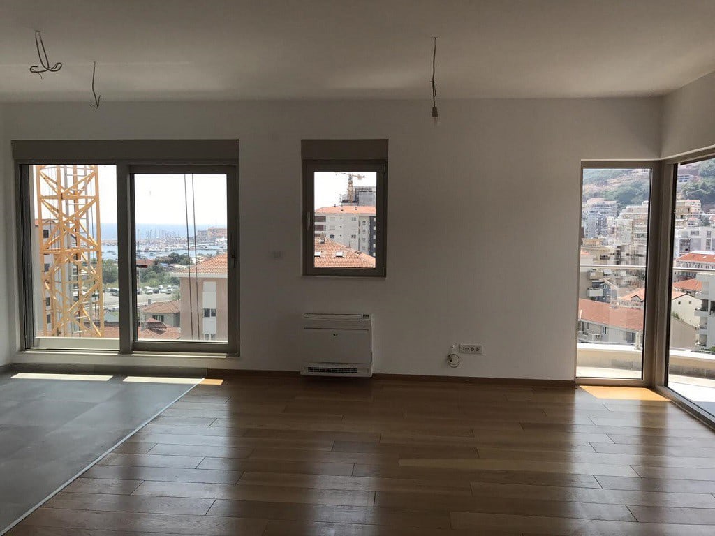 newly-built 3 bedroom apartment