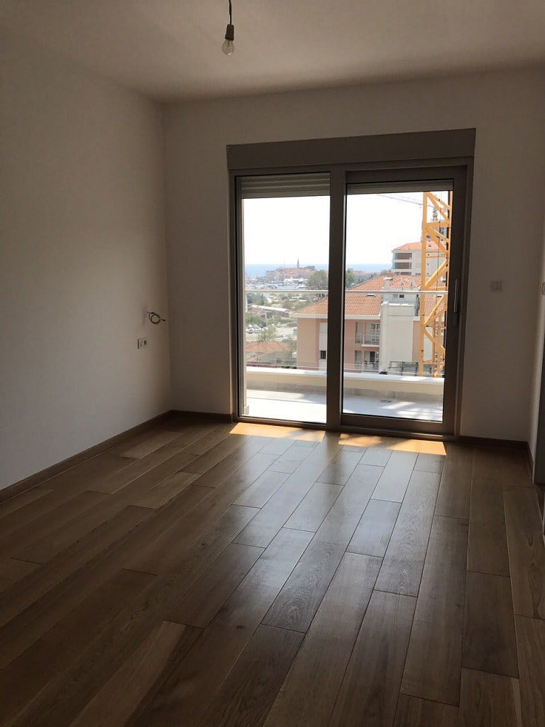 newly-built 3 bedroom apartment