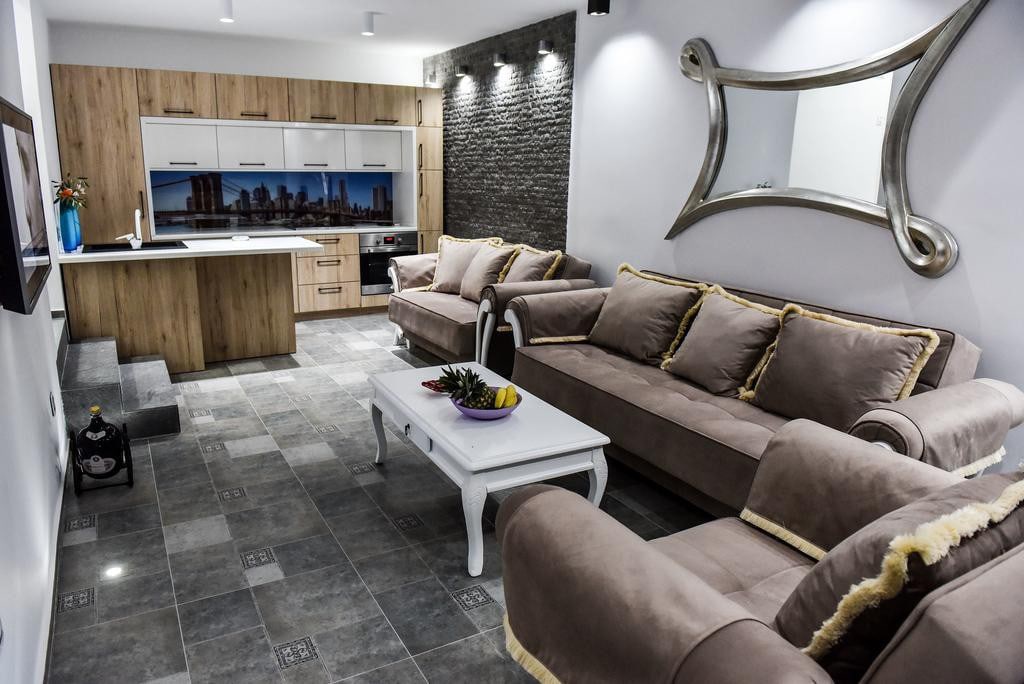 Exclusive 5-star hotel, Pines