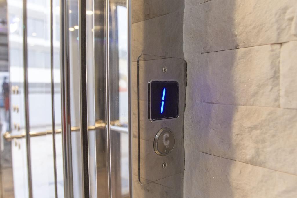 Exclusive 5-star hotel, Pines