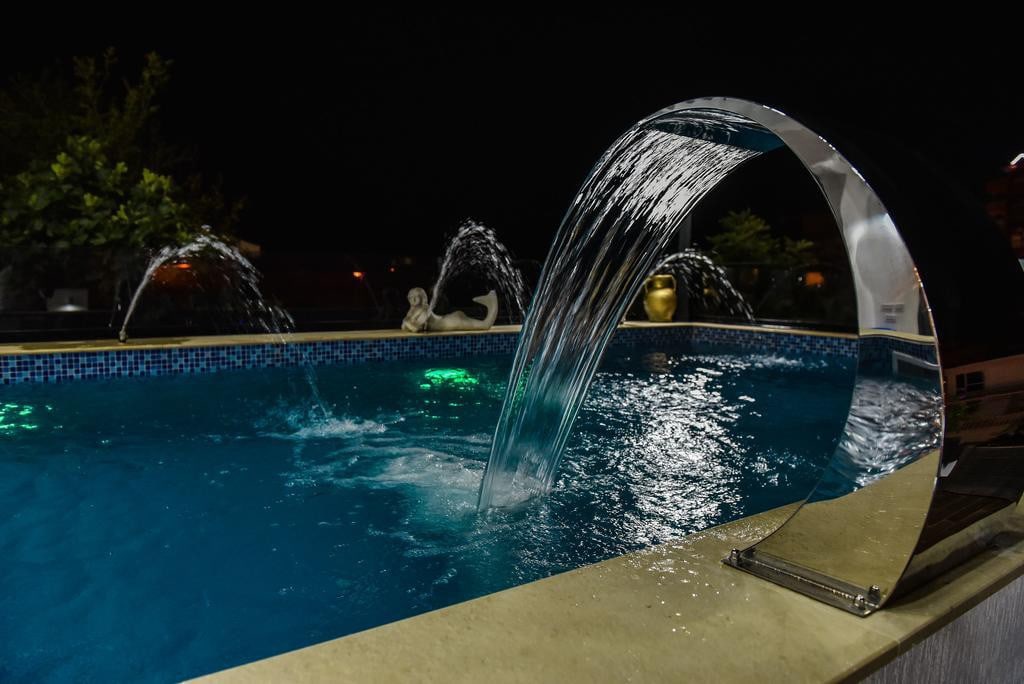 Exclusive 5-star hotel, Pines