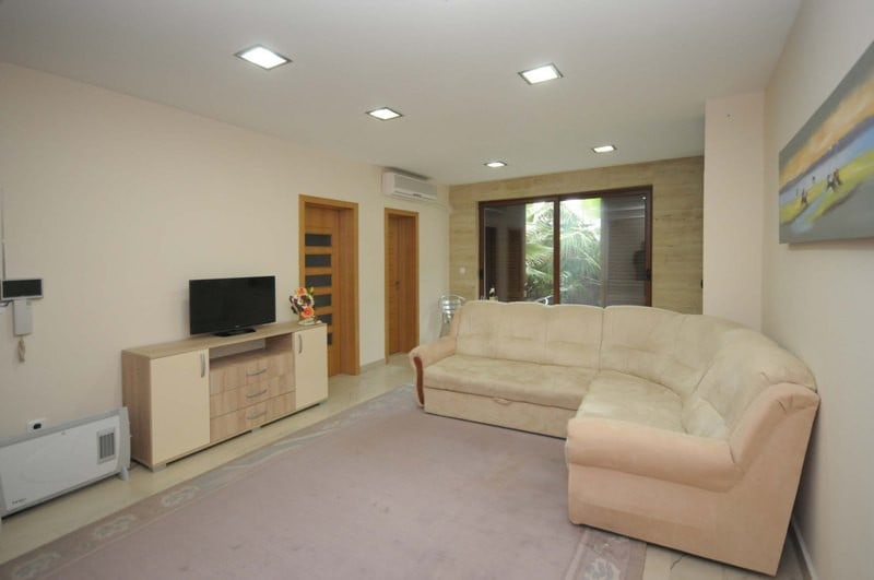 Apart Hotel on the main boulevard in Budva