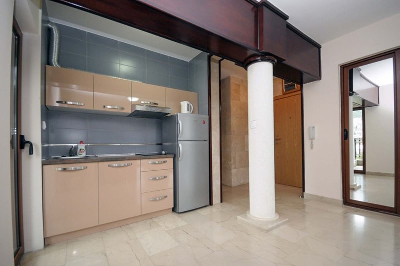 Apart Hotel on the main boulevard in Budva