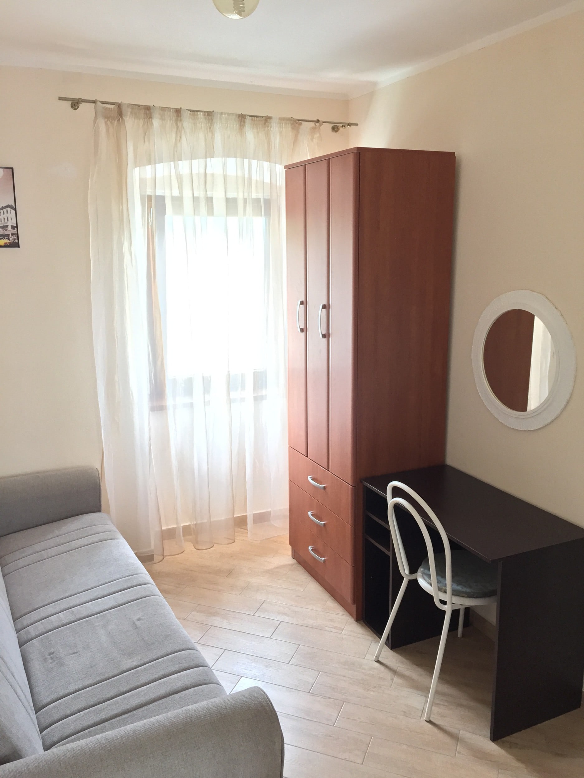 Lovely waterfront apart hotel in Djenovici