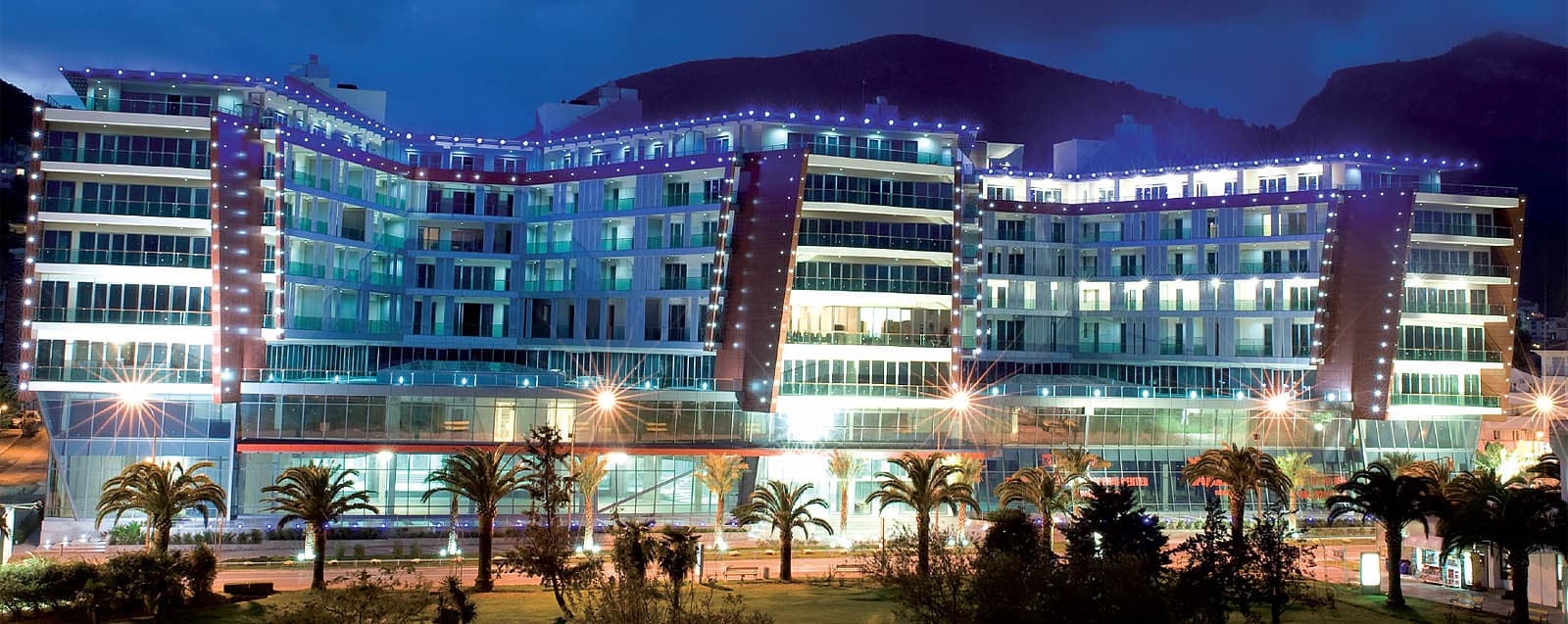 High-class commercial property unit