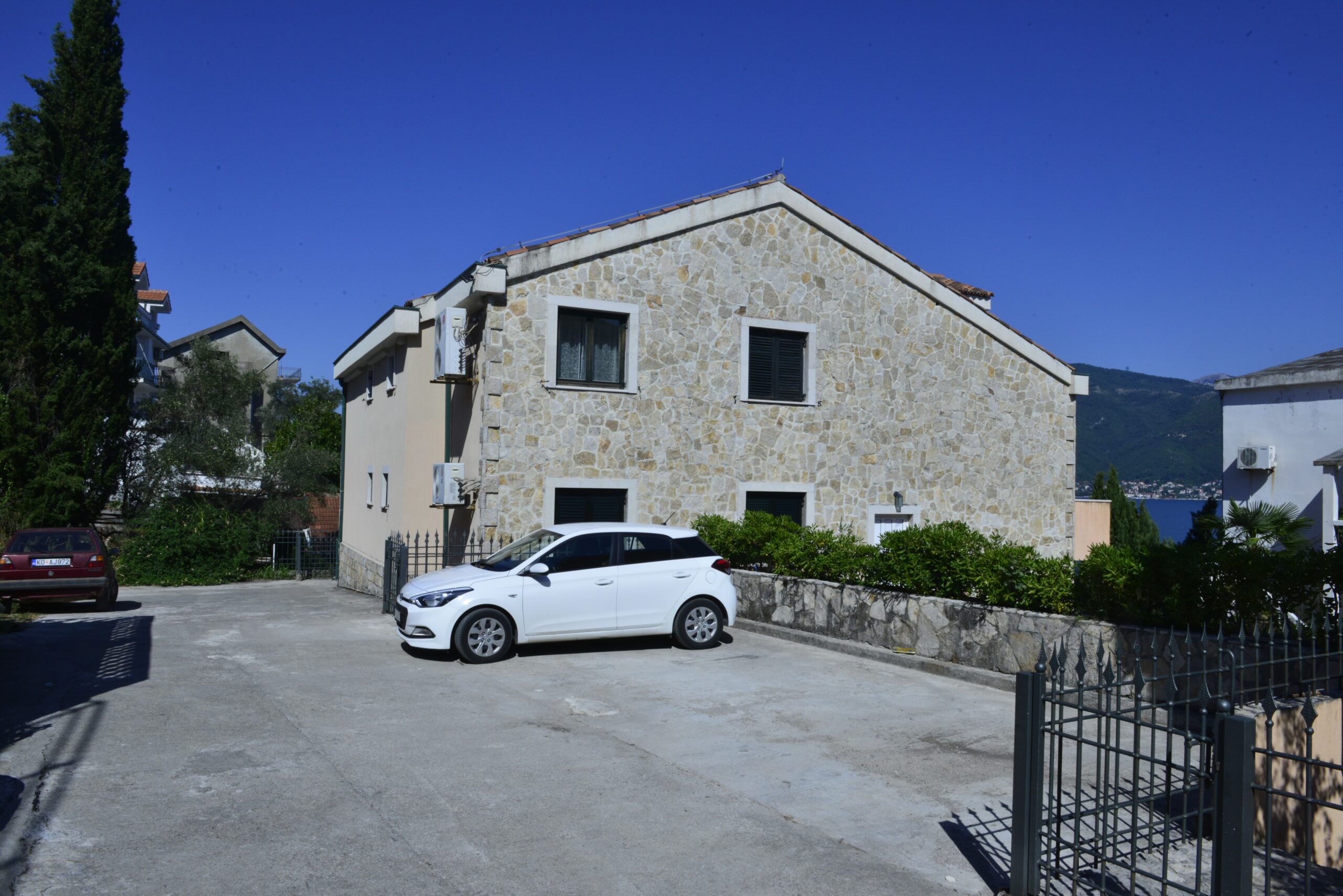 Apartment in Krasici