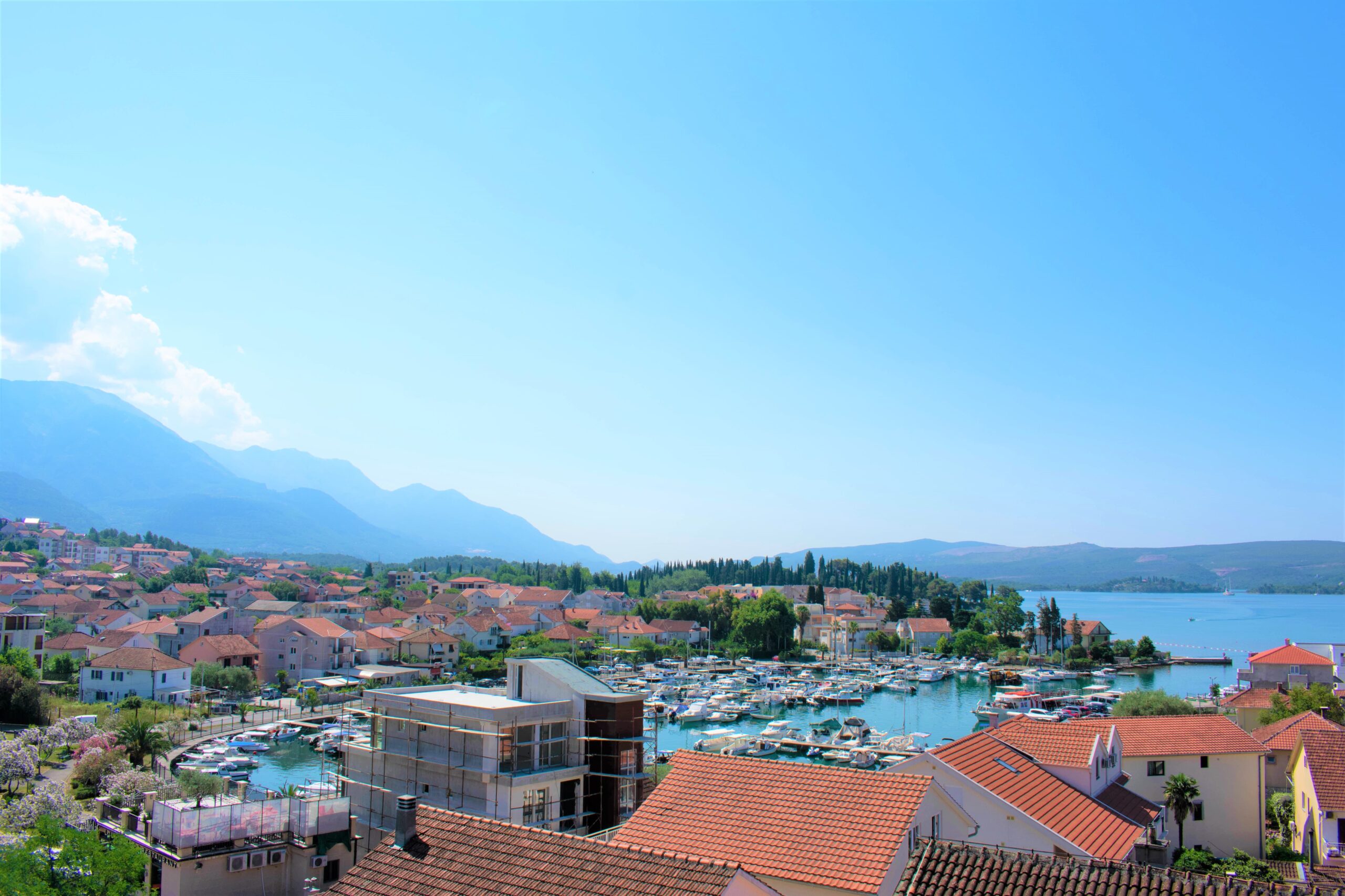 Beautiful duplex in the center of Tivat