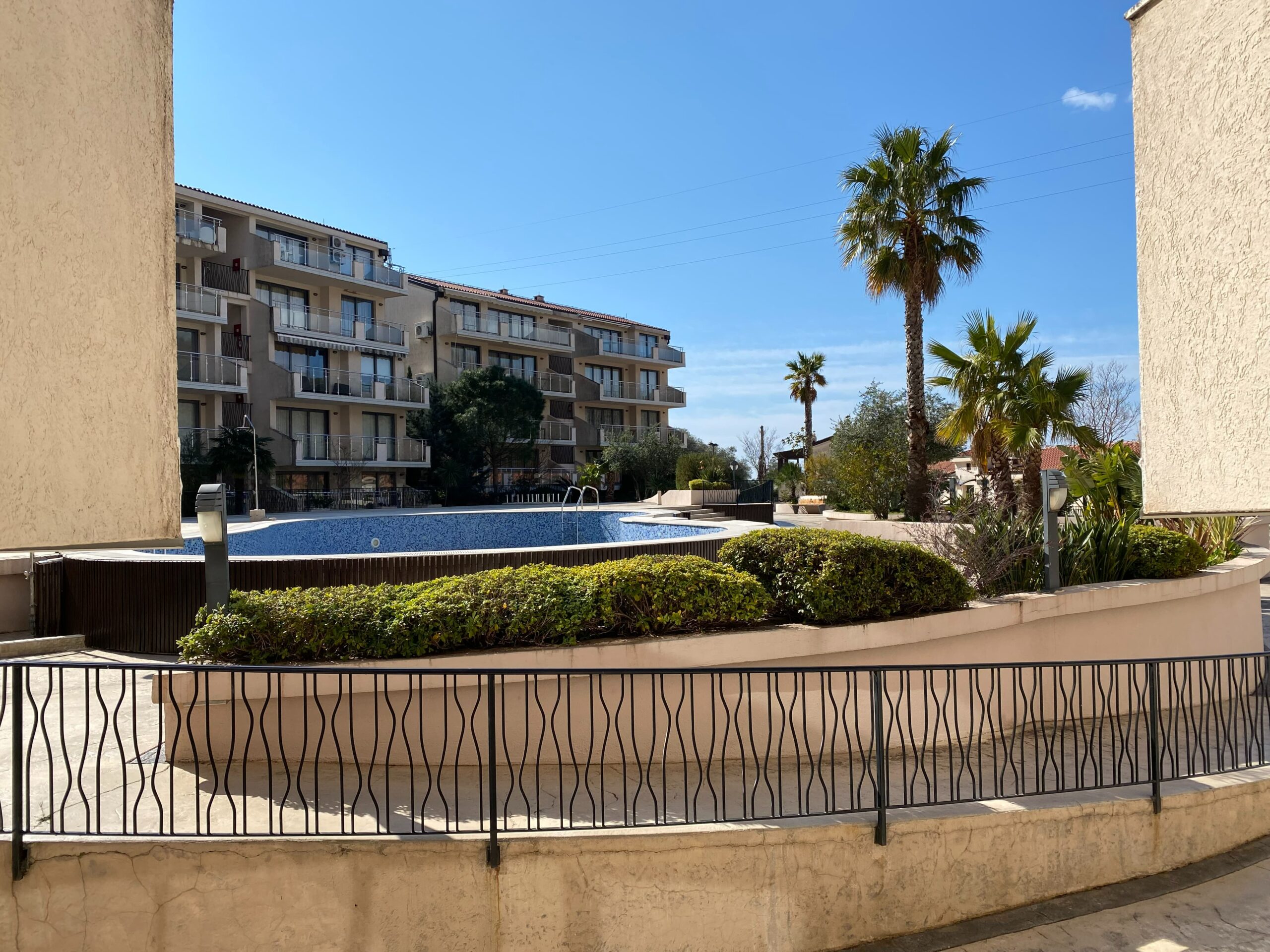 Two-bedroom apartment in modern complex with pool