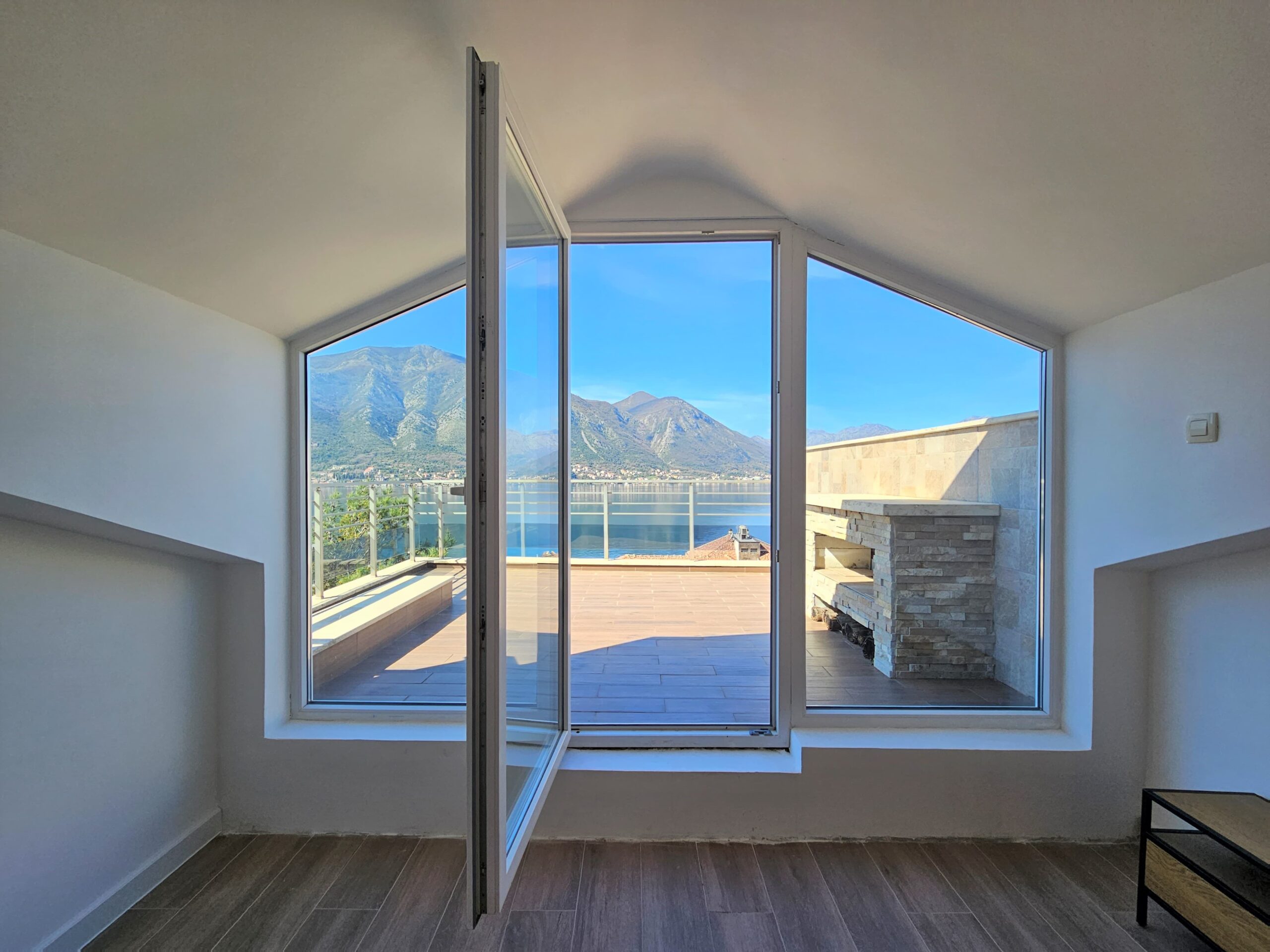 Modern duplex with open views of the Bay, Dobrota